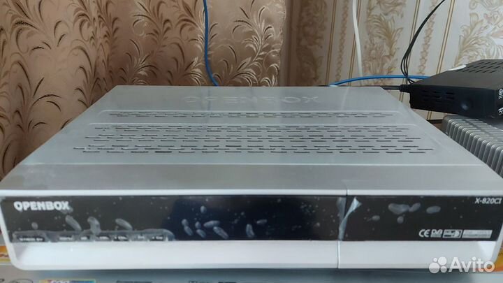 Спутниковый ресивер Openbox