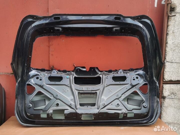 Крышка багажника mercedes GLS