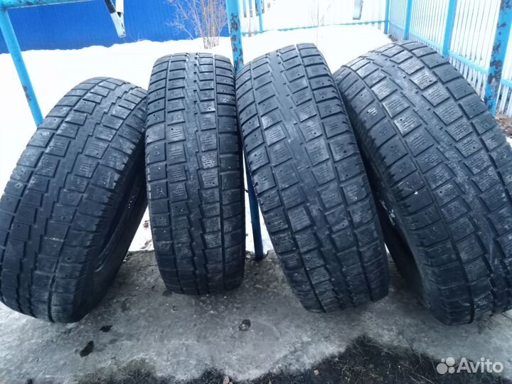 Cooper Discoverer M+S 265/75 R16 123H