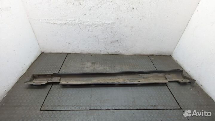 Накладка на порог Mercedes E W212, 2012