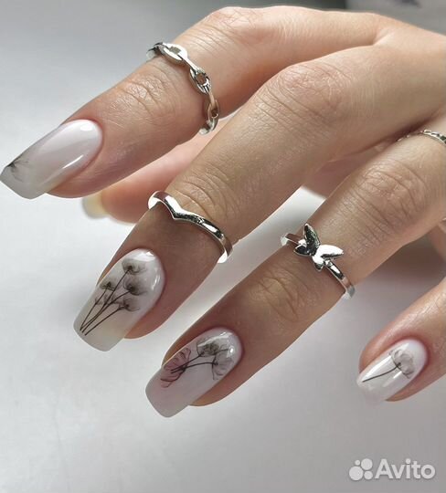 Маникюр и педикюр