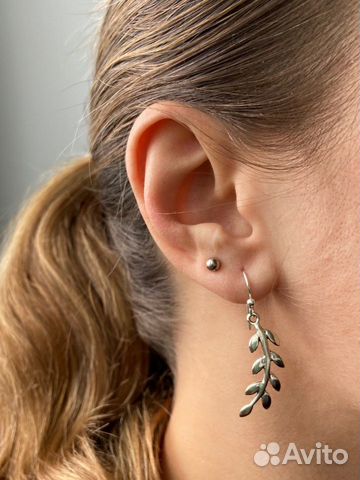 Серебрянные серьги, гвоздики, завитушки, спираль