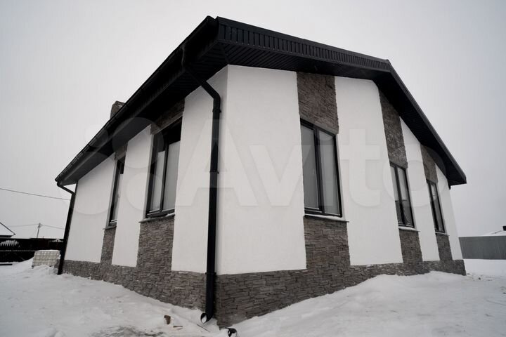 Дом 106 м² на участке 8 сот.