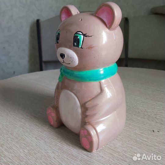 Гипсовая фигура в сад