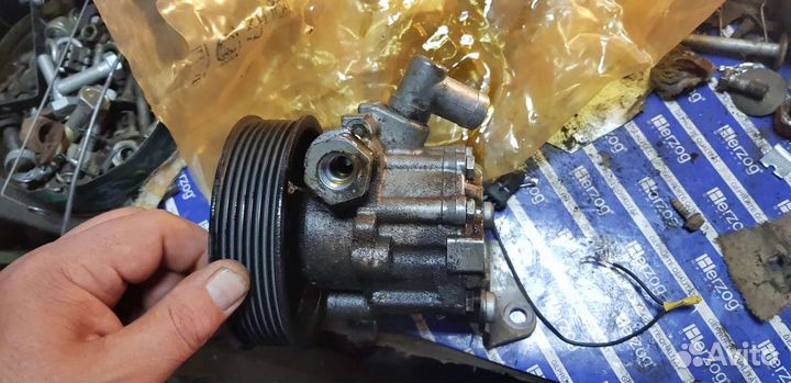 Насос гидроусилителя