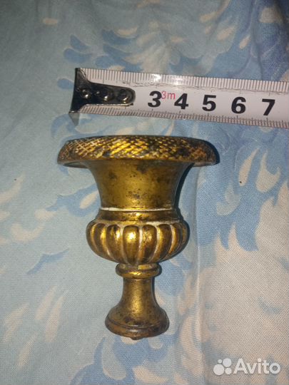 Антикварный подсвечник от старинного канделябра