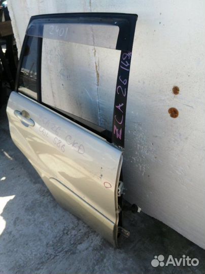 Дверь задняя правая Toyota Rav4 ACA21