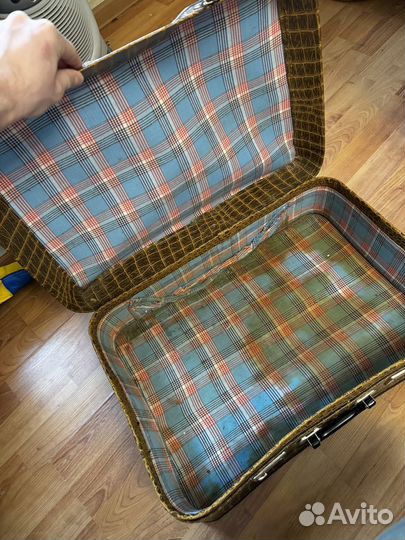 Чемодан времен СССР