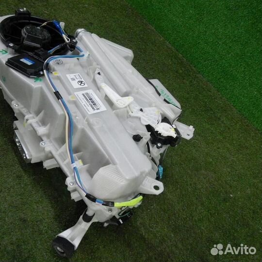 Печка Тойота Ленд Крузер 200 (2015-2021)