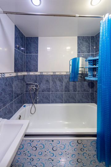 2-к. квартира, 64 м², 3/5 эт.