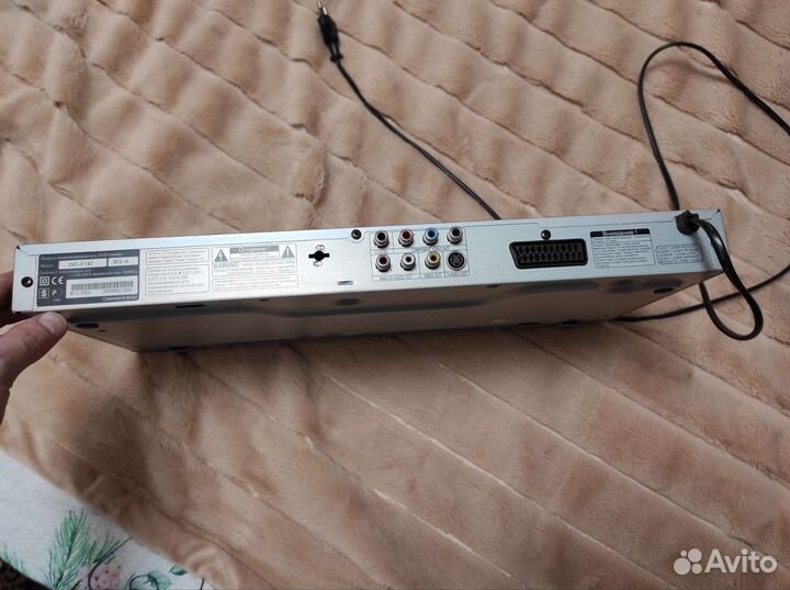 Dvd плеер samsung dvd-p142