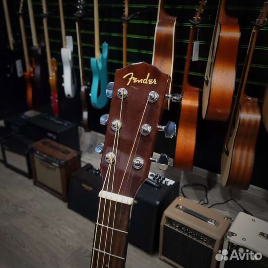 Fender CD-60 Акустическая гитара
