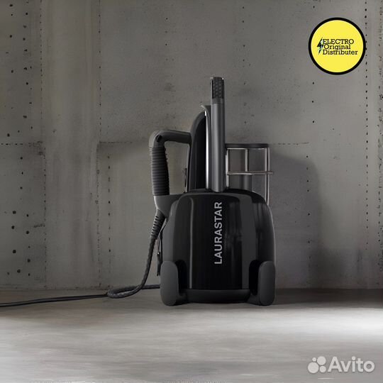 Парогенератор Laurastar Lift Plus Ultimate Black