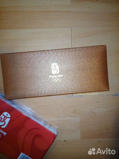 Сувенирные олимпийские медали 2008г