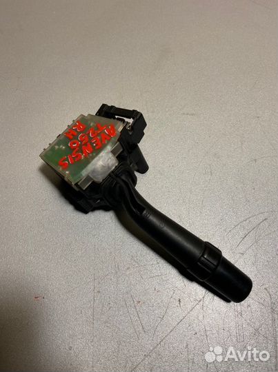 Переключатель дворников Toyota Avensis T250 1zzfe