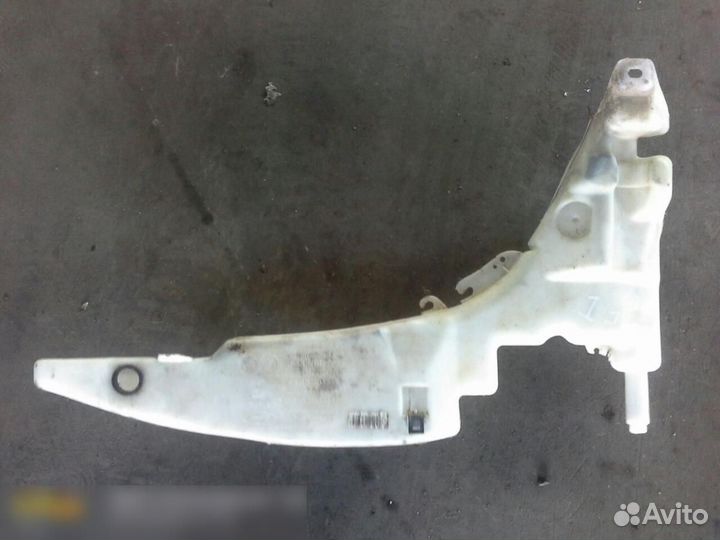 Бачок омывателя лобового стекла Ford Focus I 1998