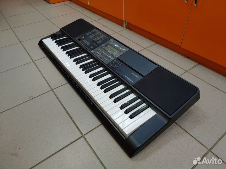 Синтезатор Casio CT-X800
