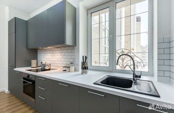 Кухня современная на заказ. Доставка и сборк