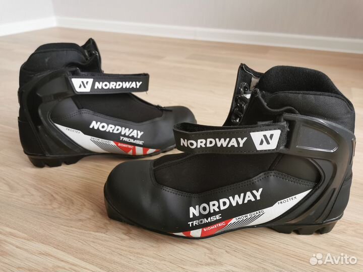 Лыжные ботинки (Nordway 44-45)