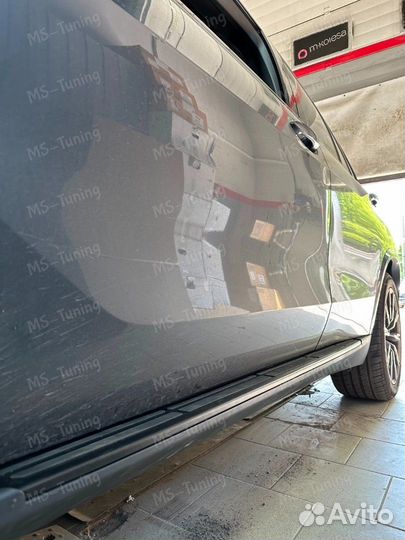 Пороги черные BMW X5 G05