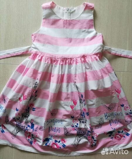 Платье для девочки 122 р-р