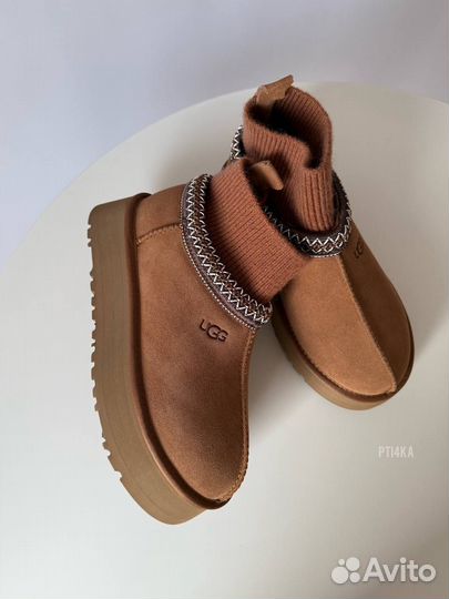 Ugg Tazz Knitted