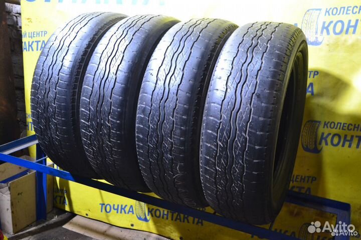 Bridgestone Dueler H/T D687 225/65 R17