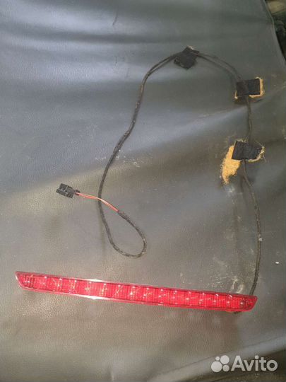 Стоп сигнал Mercedes-Benz CLS 219