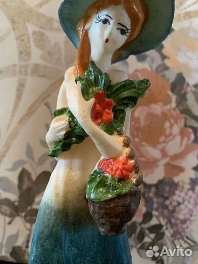 Винтажная статуэтка 