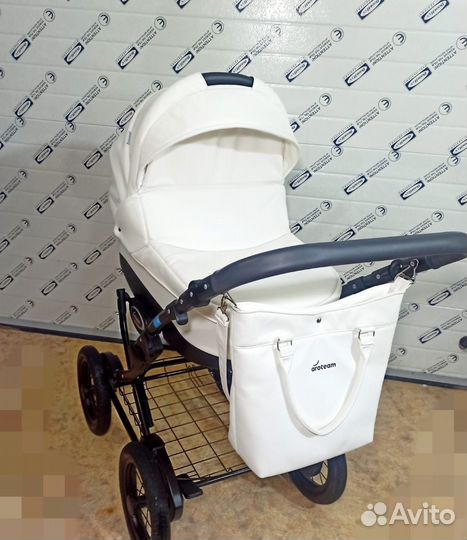 Коляска 3 в 1 Lotus