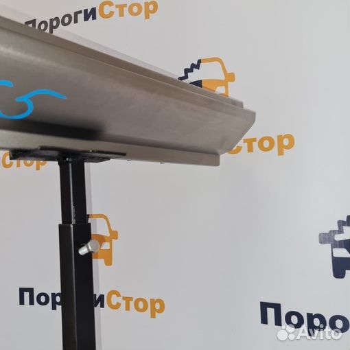 Ремонтный порог правый Nissan Patrol Y60 кузовной