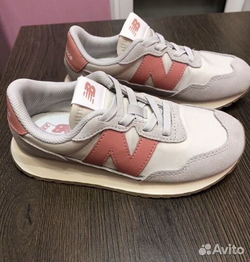 Кроссовки new balance