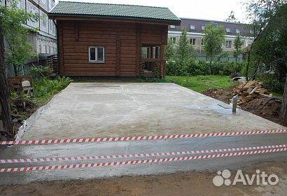 Бригада строителей