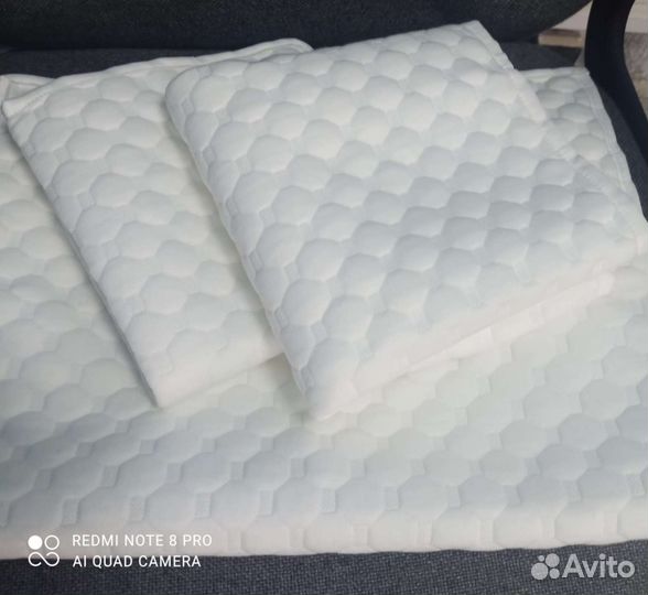 Многоразовые пеленки с непромокаемым нижним слоем