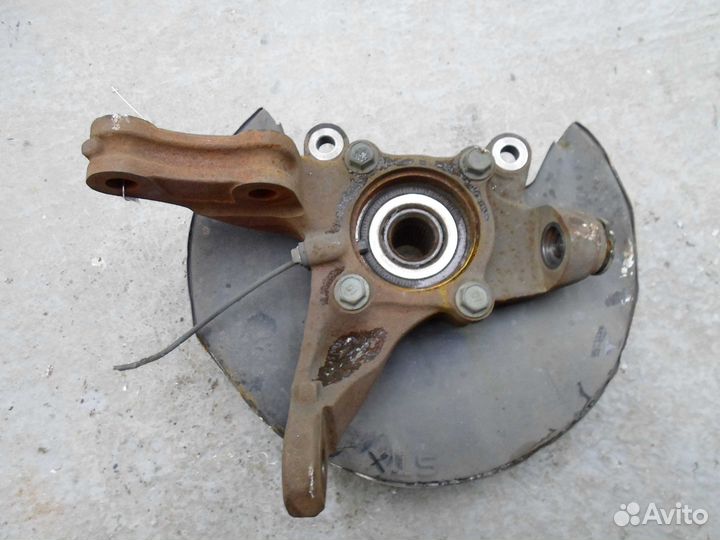 Кулак поворотный левый Honda Pilot 2