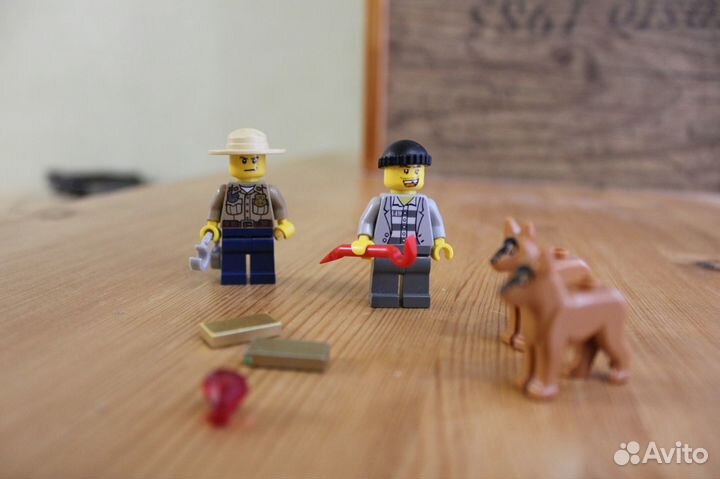 Lego city - 4441 Фургон для полицейских собак