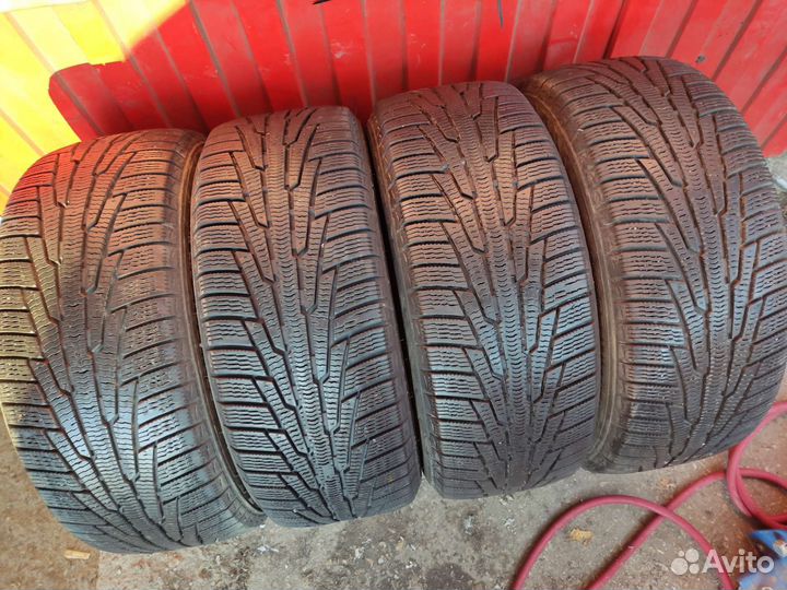 Nokian Tyres Hakkapeliitta R 225/50 R17