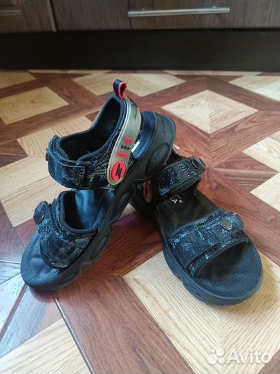 Сандалии для мальчика