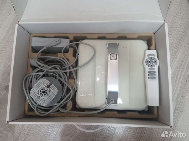 Робот-мойщик окон ecovacs winbot 850