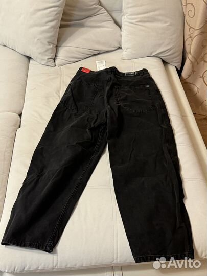 Джинсы широкие