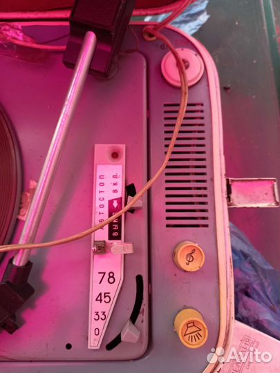 Проигрыватель винила