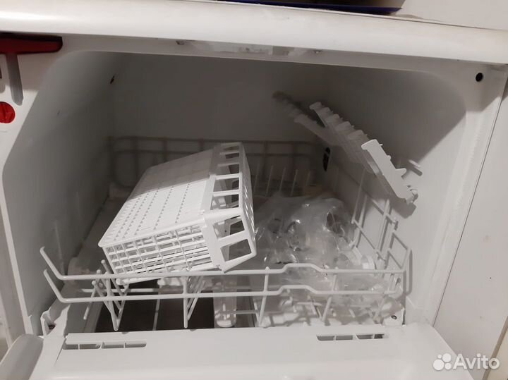 Посудомоечная машина Electrolux