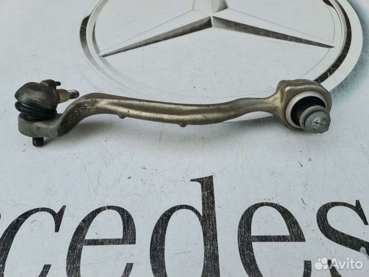 Рычаг передний поперечный Mercedes W212