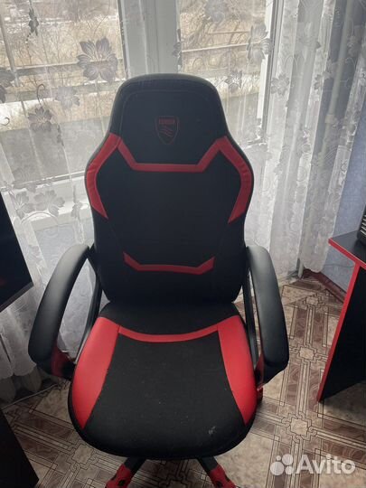 Игровое кресло zombie