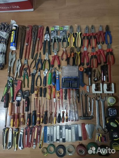 Плоскогубцы,клещи, отвёртки