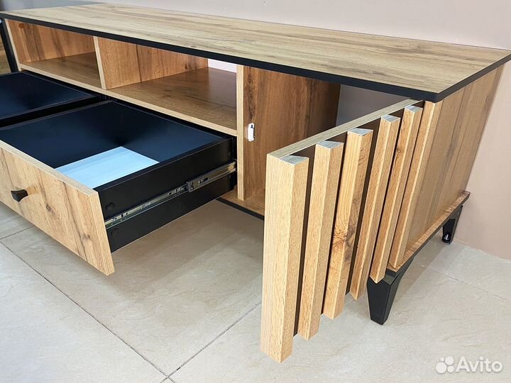 Тумба под телевизор