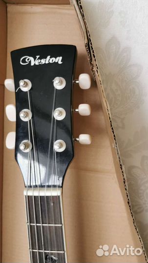 Акустическая гитара бу veston F - 38/BK