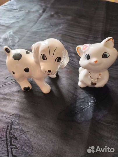 Фарфоровые статуэтки