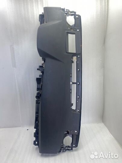 Торпедо с подушкой переднее Toyota Camry V70/V75