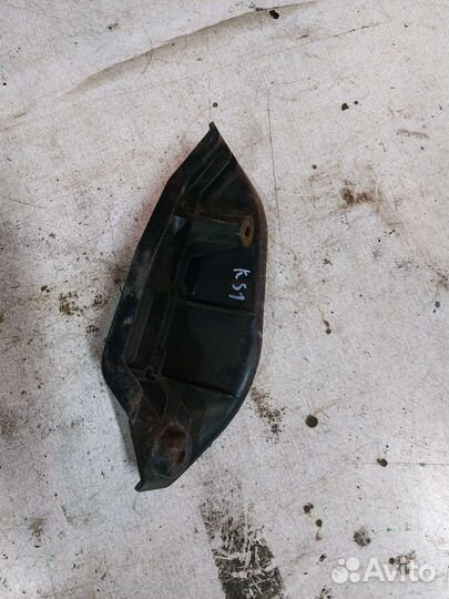 Подставка под левую ногу Kia Sportage 1